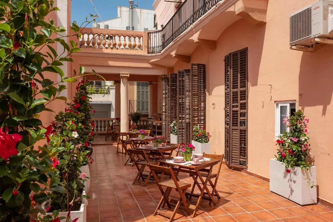 Antonios Hostal contacts