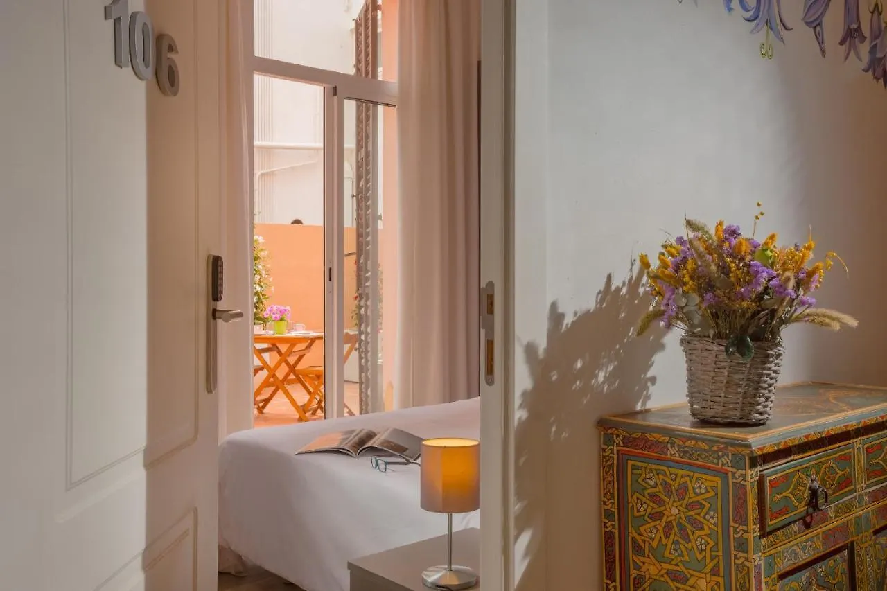 Guest house Antonios Hostal Sitges Spain