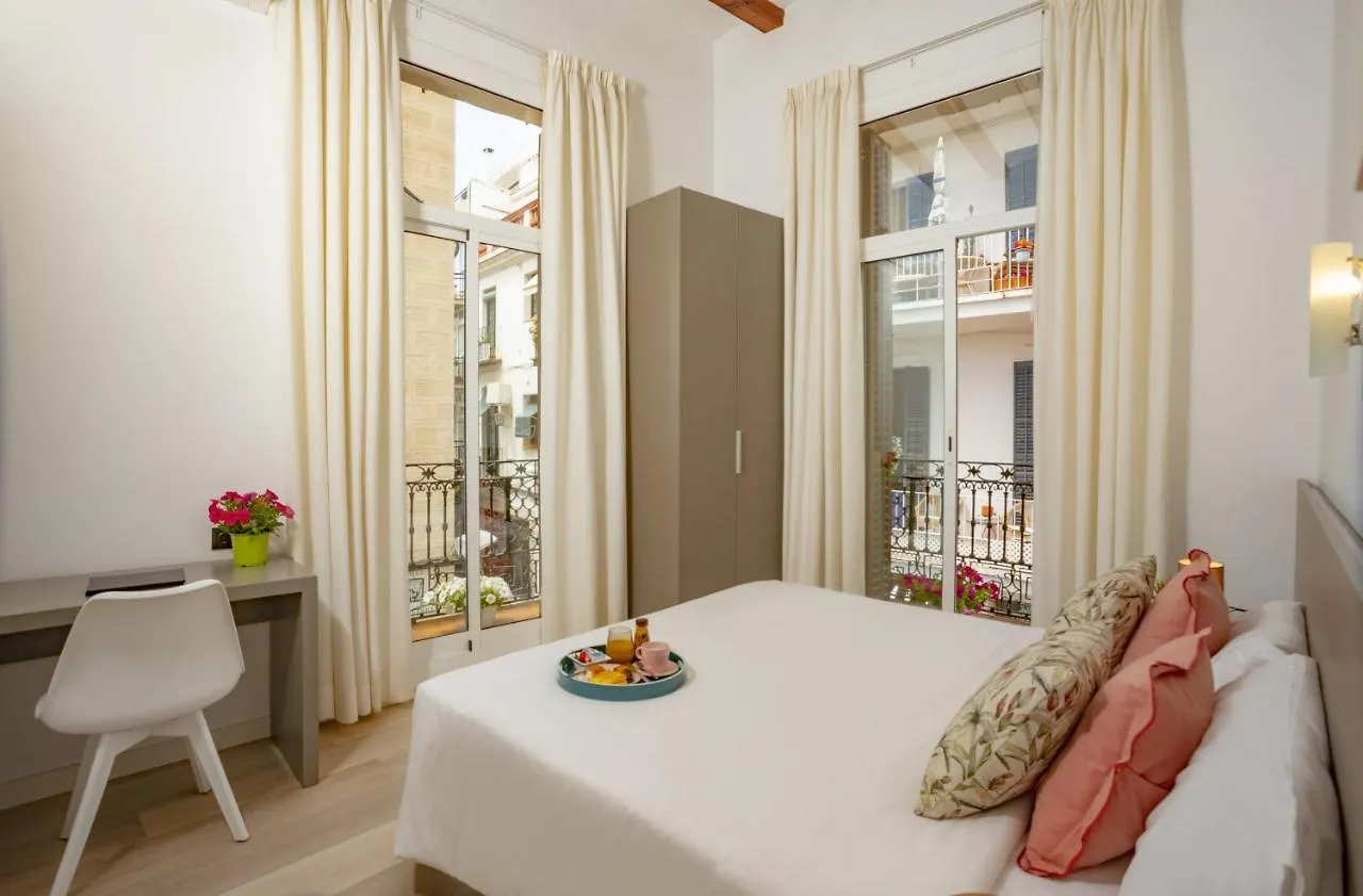 Antonios Hostal Sitges 0*,