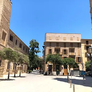 https://vila-damunt.balearic-islands.net