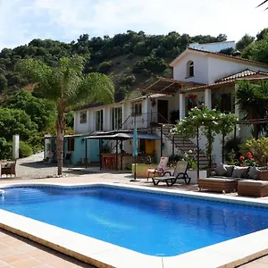 https://finca-pereila-vegan-bnb.1costadelsol.com